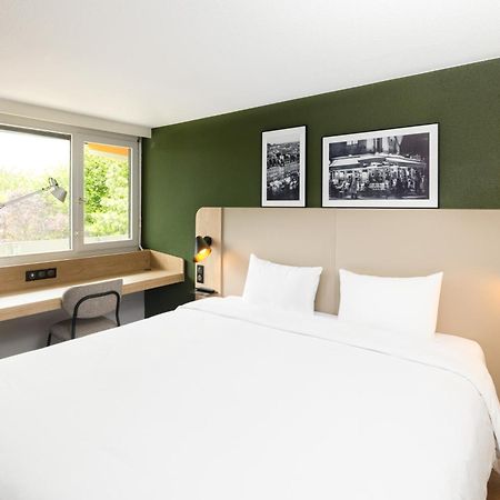 Hotel Campanile Les Ulis - Courtaboeuf Exteriér fotografie